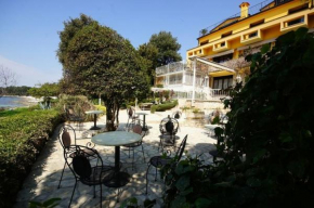 Rooms in Rovinj with a sea view, balcony, air conditioning, WiFi 81-2